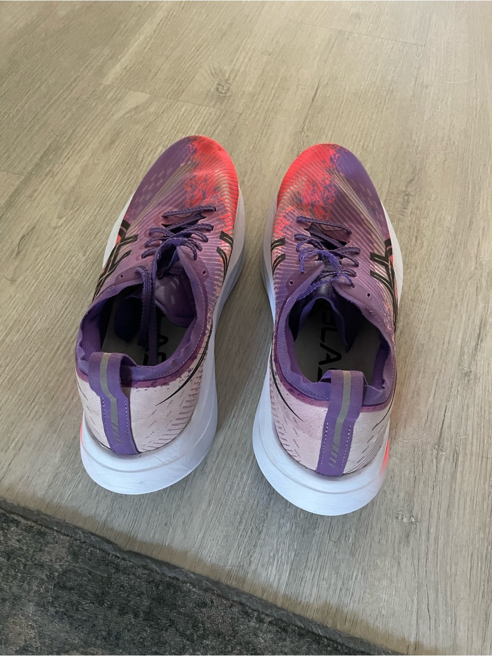 ASICS Megablast - Picture 2 of 4